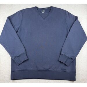 L.L. Bean Classic Crew Crewneck Sweatshirt Size Medium Navy Blue Traditional Fit